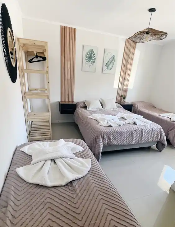 Habitación doble con sommier matrimonial + 2 sommier de 1 plaza en Hotel Dunas de Arena Miramar